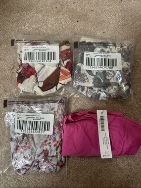 4 X Soma Vanishing Edge Microfiber Boy short, $72 value - L